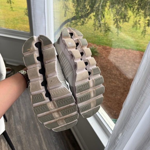 On running on cloud light gray white 9 - Picture 5 of 6